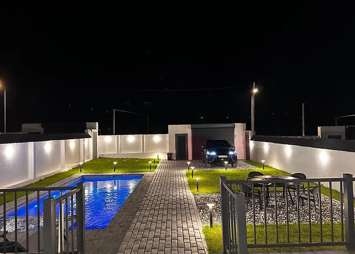 Qafqaz Falcon Chalet